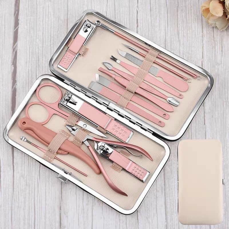 Sẵn - Bộ bấm móng tay 18 món cao cấp