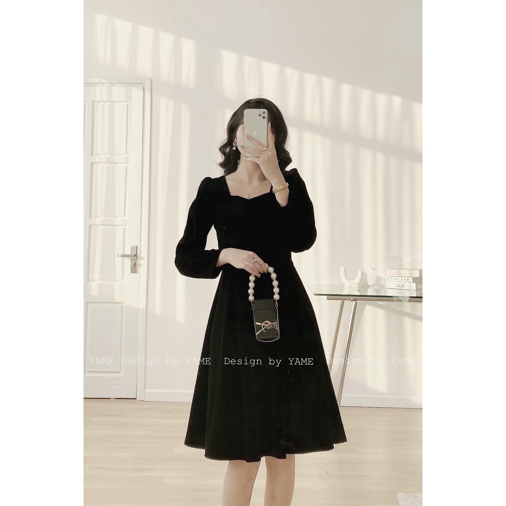 Váy nhung dài tay dáng chữ A cổ vuông tiểu thư siêu sang màu đen YAME
