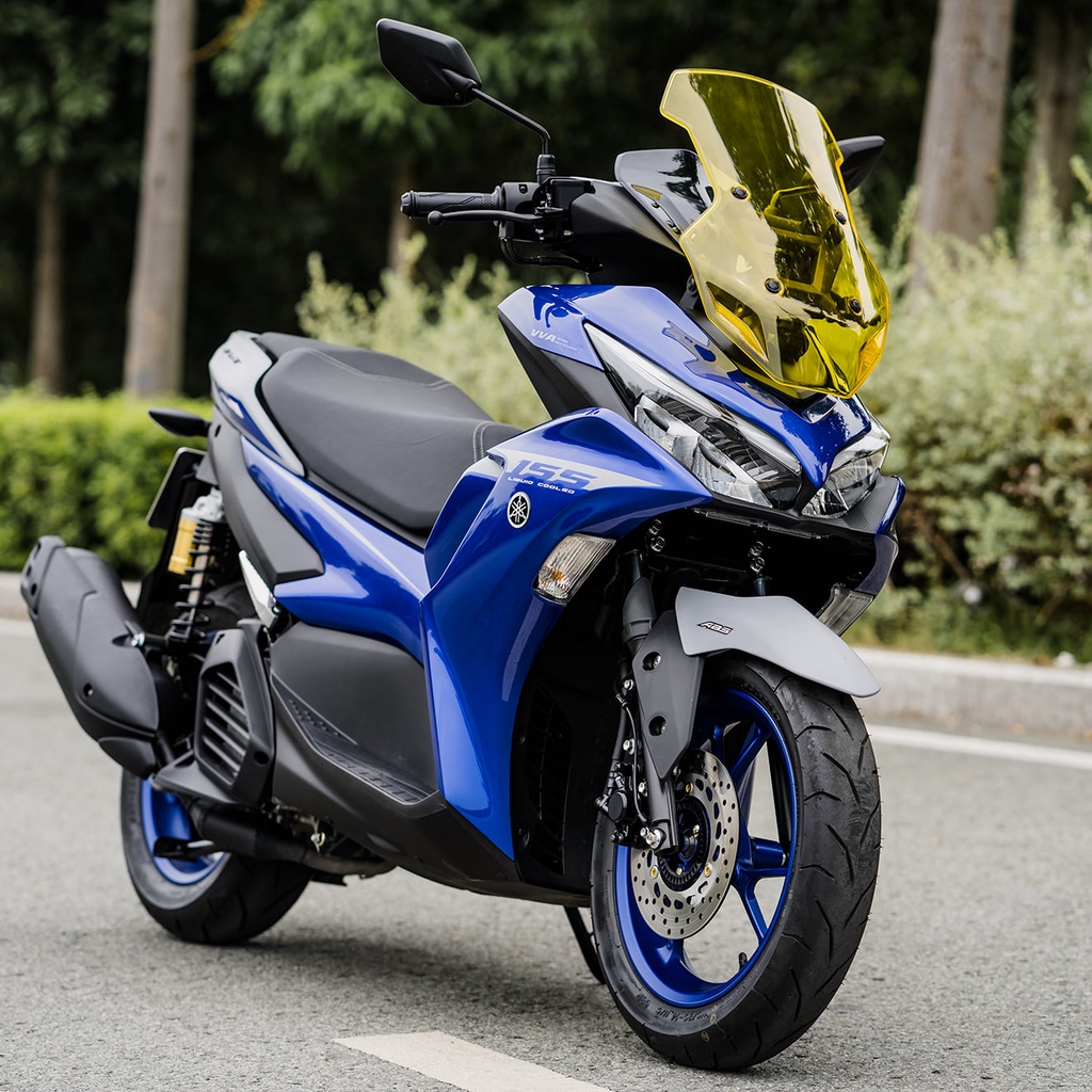 Kính chắn gió xe máy NVX 2021, chắn gió NVX 155 VVA trong suốt Zhi.pat chính hãng – BH 12 Tháng