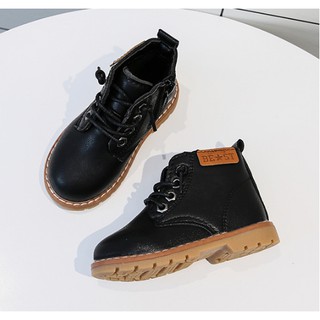 Giày boot cao cổ chất liệu da cho trẻ em