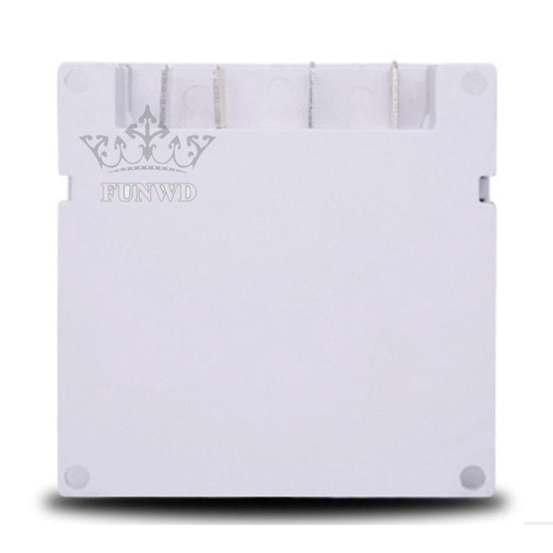 Đồng hồ cơ 24h kiểm tra an toàn nguồn điện của các thiết bị trong gia đình