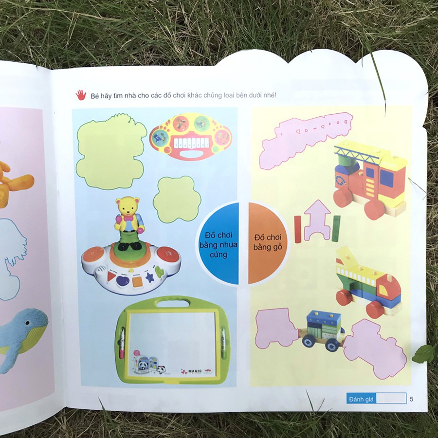 Sách - 200 Miếng bóc dán thông minh 2-6 tuổi - Các loài động vật [Tái bản 2018]