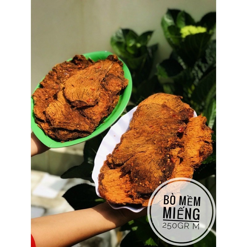 KHÔ BÒ MIẾNG MỀM hộp 300gram