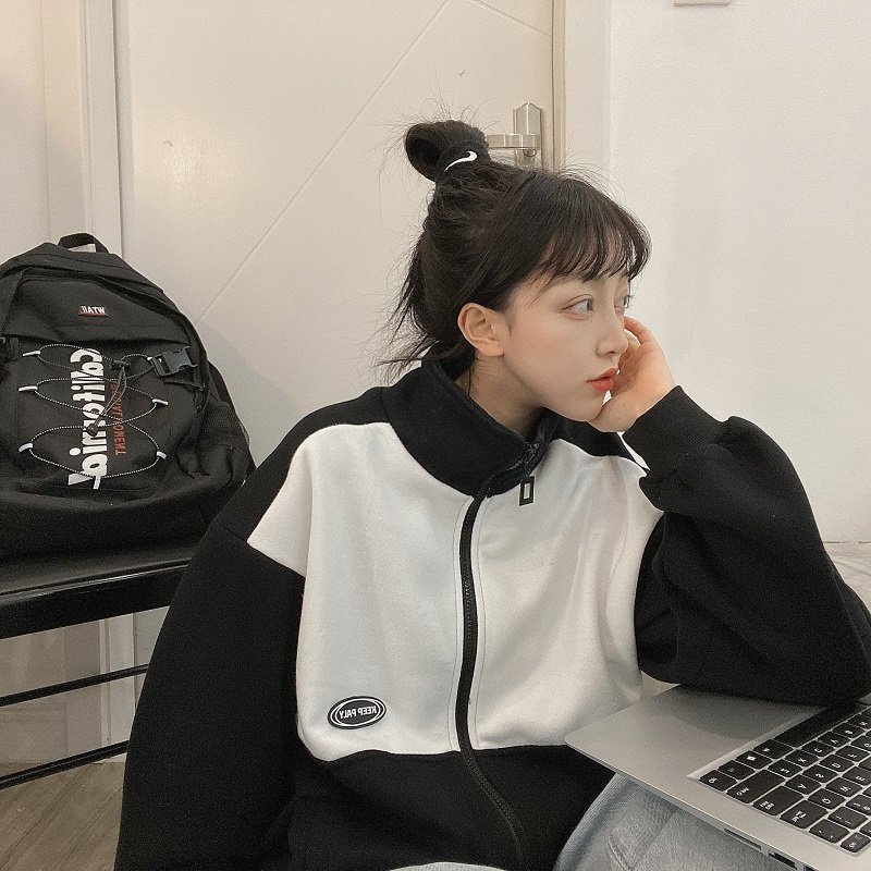 Áo khoác nỉ ấm phối màu đen trắng from to đẹp chuẩn ảnh mã 18 | BigBuy360 - bigbuy360.vn