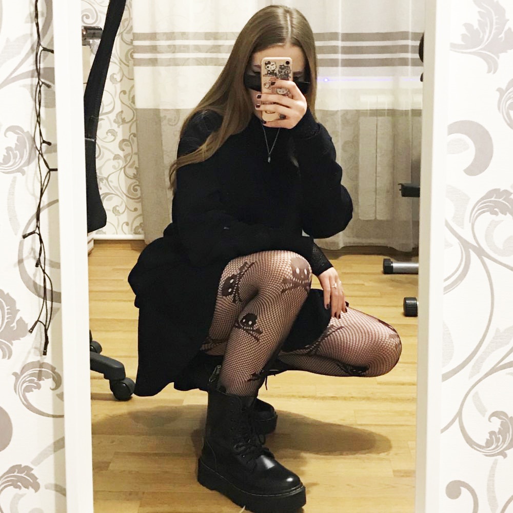 Sexy Mesh Tights Skull with Print Fishnets Erotic Anime Stockings Women Nylon Transparent High-Waisted Net Female Long Pantyhose