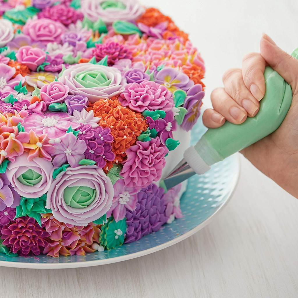 Bộ 55 đuôi bắt bông Wilton Master Decorating