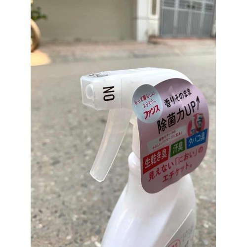 Xịt Thơm Và Kháng Khuẩn Quần Áo Daiichi Nhập Khẩu Chính Hãng Nhật 380ML