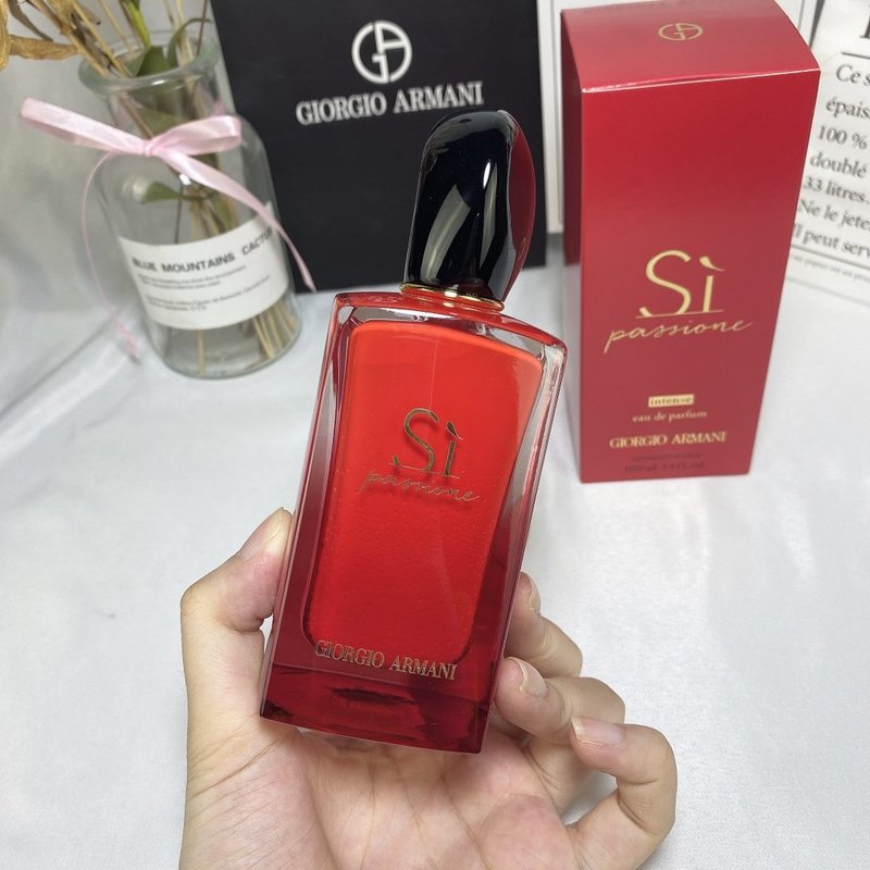 Armani SI Red Enamored Love Lady Perfume Q Version 7ml/100ML