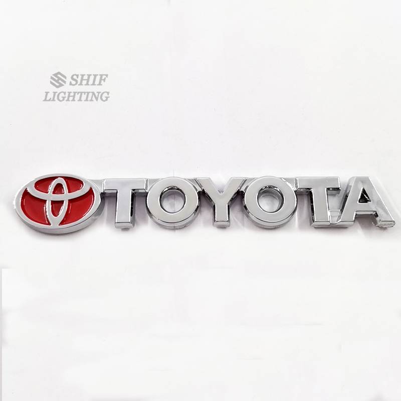 Logo hình chữ Toyota trang trí cho xe hơi độc đáo