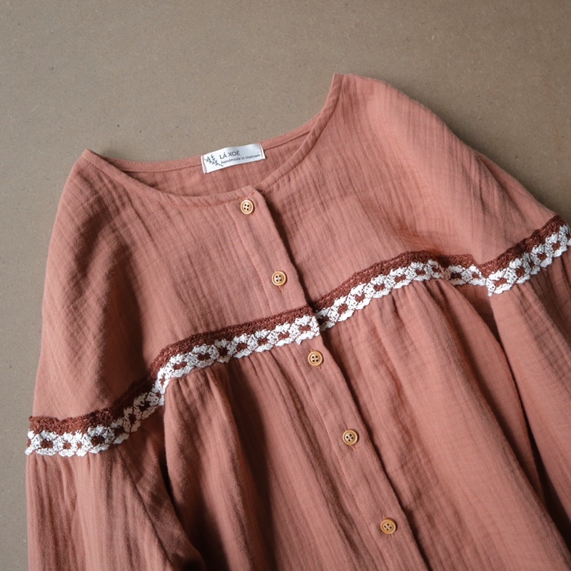 Áo xô muslin phối ren | Lá Xoè