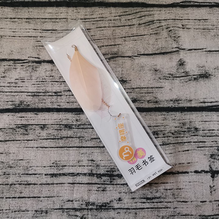 HCM - Bookmark lông vũ pastel kèm tag nhựa chòm sao, bông sakura