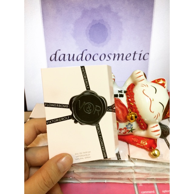 [vial] Nước hoa Viktor & Rolf Flower Bomb EDP 1.2ml