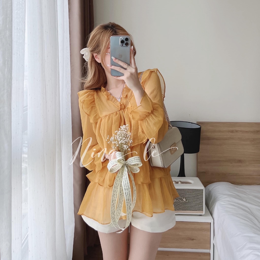 Sét bộ thời trang nữ áo lụa tay dài xếp tầng xinh xắn phối quần đùi thích hợp cho nàng đi chơi, dự tiệc