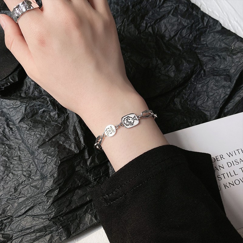 Vòng Tay Da Bò Phong Cách Hip Hop Retro Cá Tính