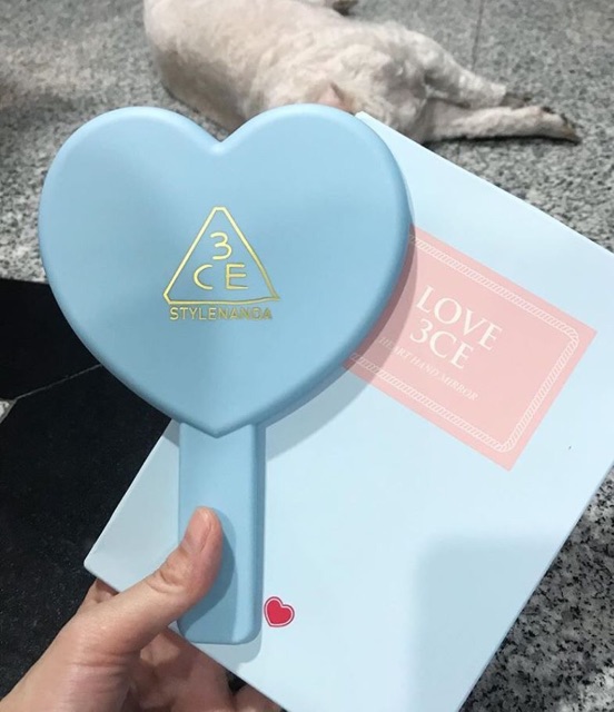 Gương Trái Tim - 3CE LOVE HEART HAND MIRROR