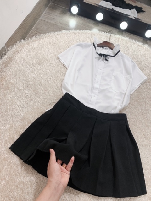 ❄️Chân váy dập ly to kèm lot quần vnxk 🔆 | BigBuy360 - bigbuy360.vn
