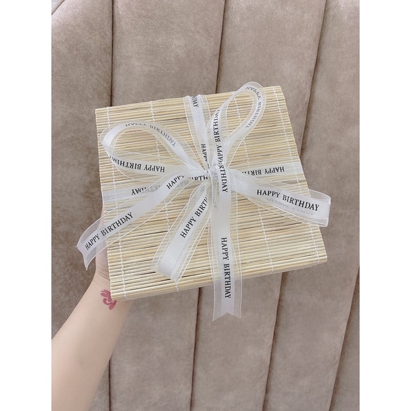 Hộp Chất Liệu Mành Tre Có Nắp Đựng Đồ Đa Năng Như : Bánh Trung Thu, Trang Sức, Tết/ Từ Làng Quê Việt Nam