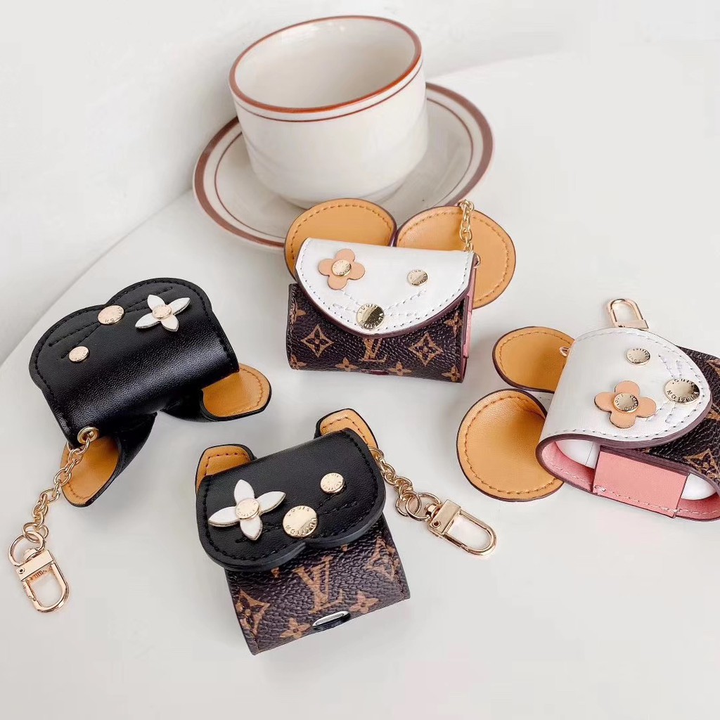 Vỏ Bảo Vệ Hộp Sạc Tai Nghe Airpods 1 / Pro Hình Mèo Và Chuột Màu Trắng Đen | BigBuy360 - bigbuy360.vn