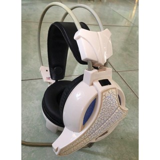 Tai nghe Xiberia X5 đèn led thanh lý đang sử dụng tốt