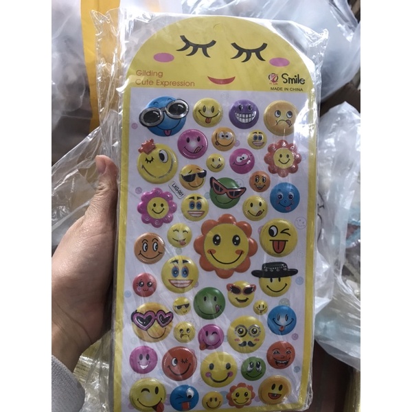 Sticker nổi mặt cười