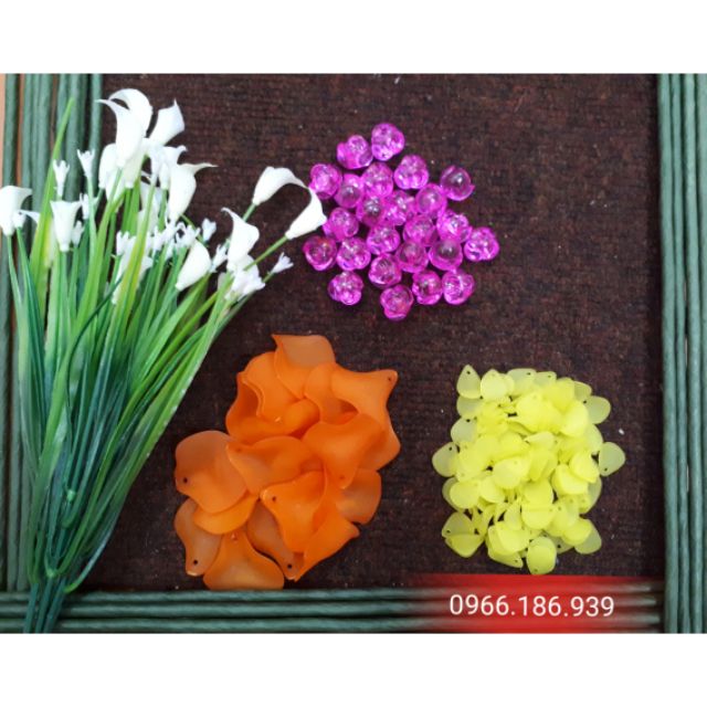 Combo đá pha lê và lá hoa hồng