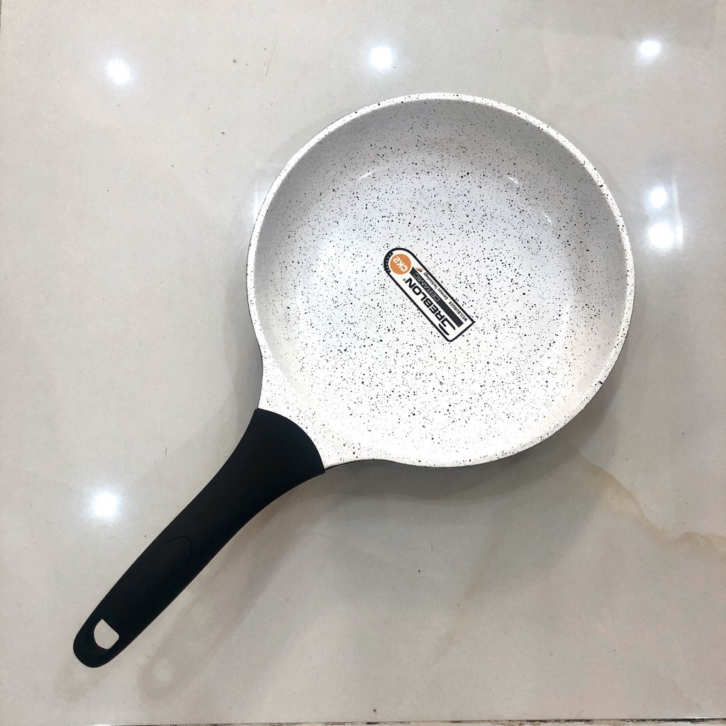 Chảo đúc chống dính Ceramic đáy từ Đức Rapido 20cm/24cm/28cm