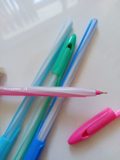 Bút bi TL-090 mực xanh 4 cây/túi