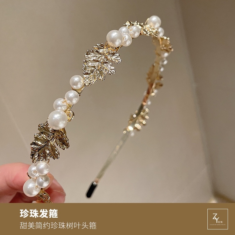 Băng Đô Họa Tiết Lá Cây Đính Ngọc Trai Phong Cách Hàn Quốc