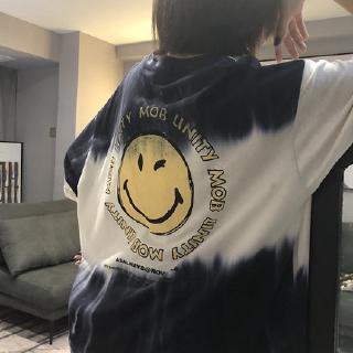 Áo thun unisex form rộng in hình mặt cười