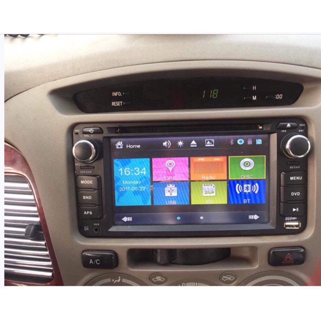 Đầu màn hình DVD theo xe Toyota . Innova Fotuno ...