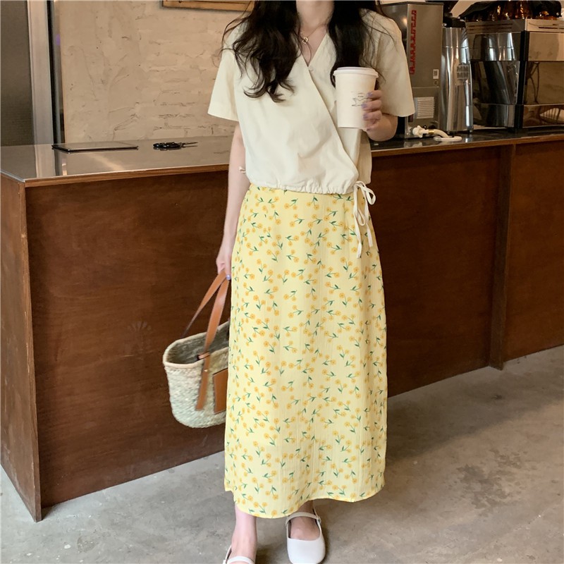 [ORDER] Chân váy suông hoa nhí style Korea (trắng/vàng)