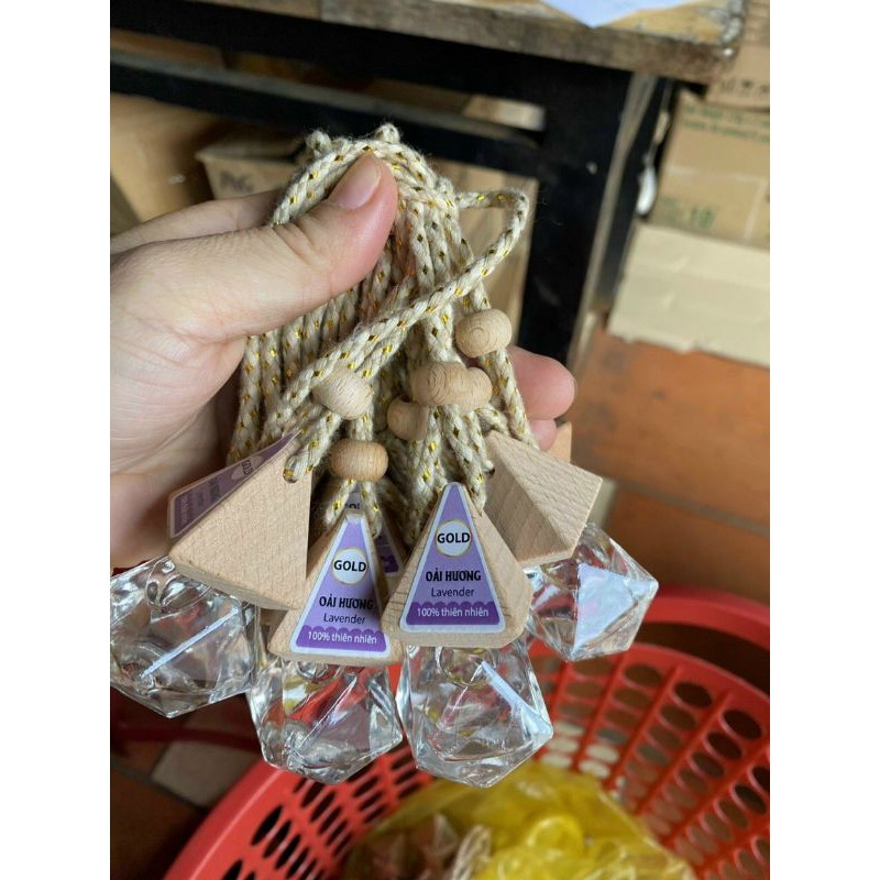 Tinh dầu treo xe