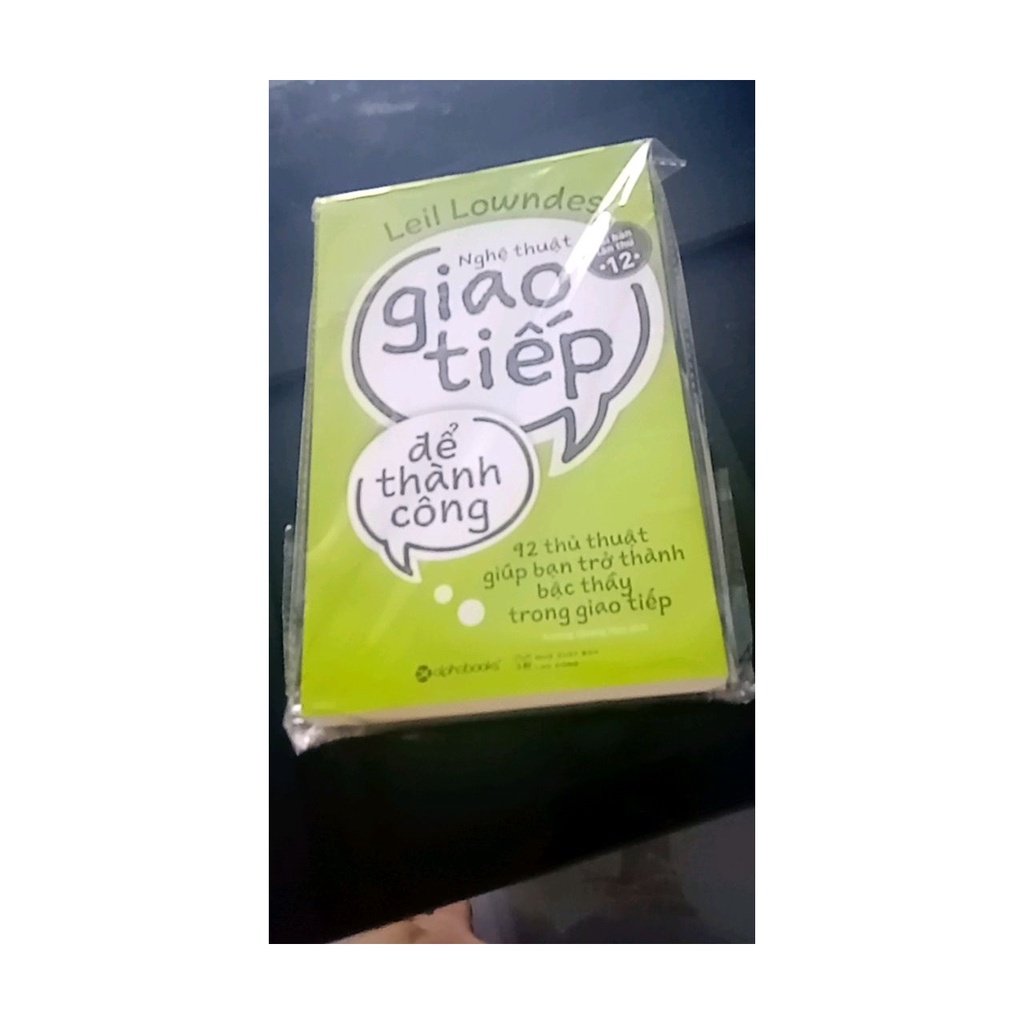 Sách - Nghệ thuật giao tiếp để thành công
