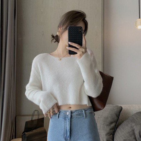 Áo len mềm cổ tròn khoét lỗ xinh xắn cho nữ