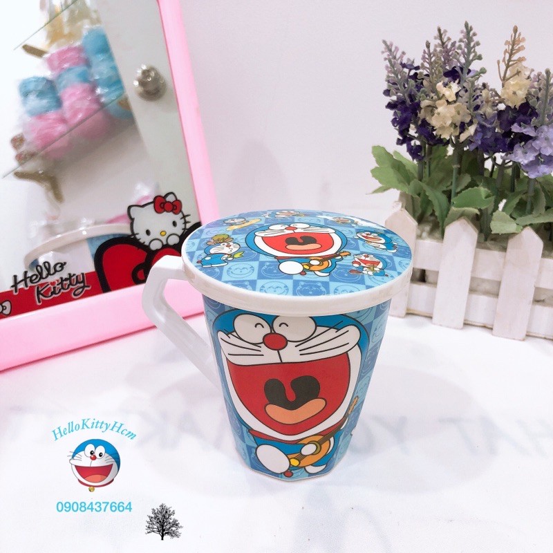 Ly quai 255ml có nắp HelloKitty Doreamon