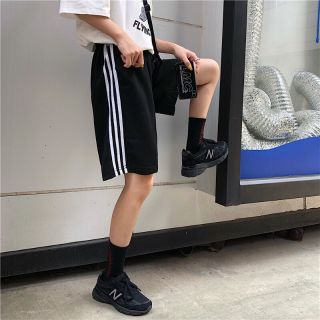 SHORT PANTS NEW