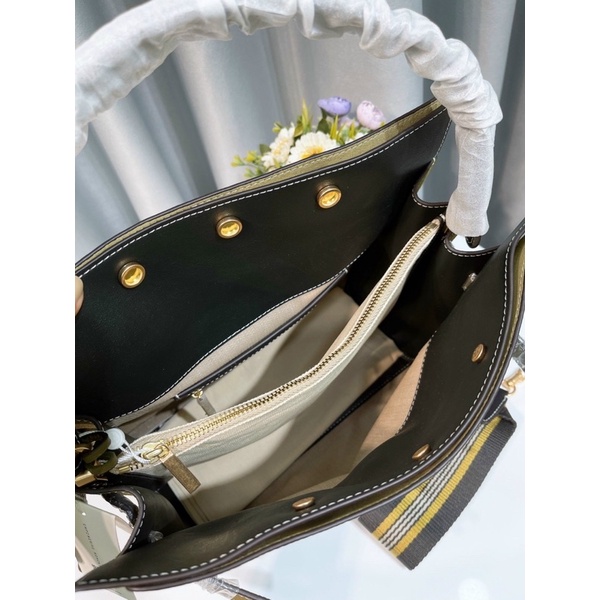 Túi T0ry dư xịn da nguyên miếng
