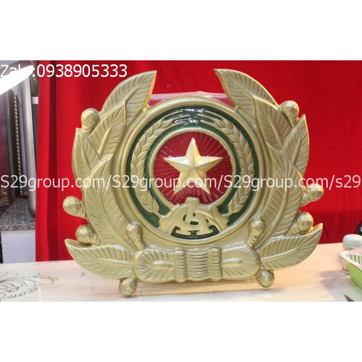 Sản xuất huy hiệu,logo công ty bằng composite