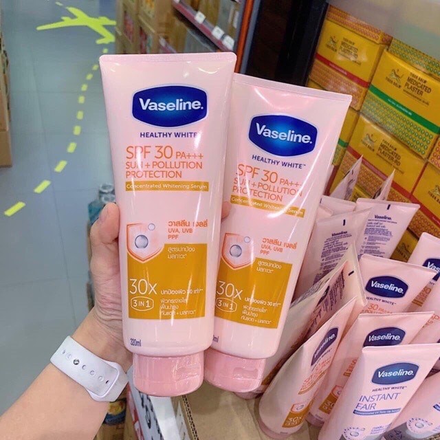 Lotion Dưỡng thể Vaseline Healthy White 30X Sun + Pollution Protection Serum SPF 30 PA+++