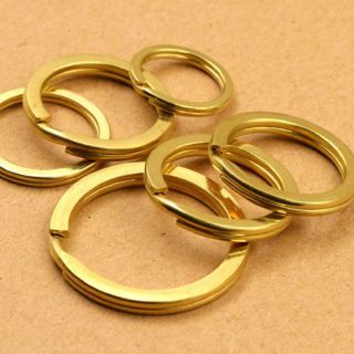 2 chiếc khoen tròn đồng thau