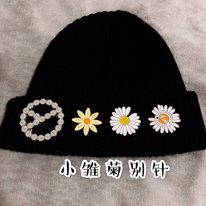 Ghim cài áo hình hoa cúc nhỏ phong cách thời trang cho nam và nữ 22163