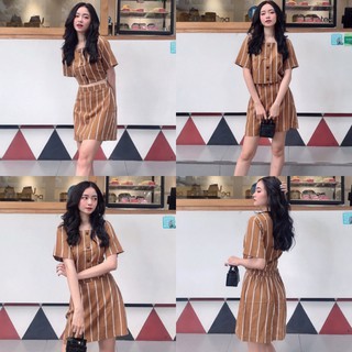 Mommo set - set chân váy và Áo croptop chất vải linen lưng phối chun co giãn có khoá kéo - set đồ kẻ sọc có lót quần