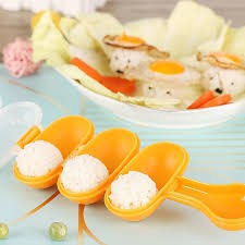 Bộ khuôn lắc cơm tạo hình cơm nắm cho bé ăn dặm kèm thìa
