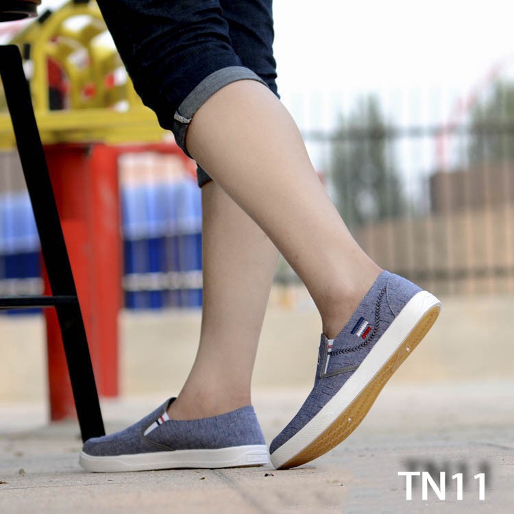[ GÍA HỦY DIỆT ] Giày Sneaker Nam Kiểu Dáng Thể Thao Năng Động - Màu Xanh Navy - TN11 | BigBuy360 - bigbuy360.vn