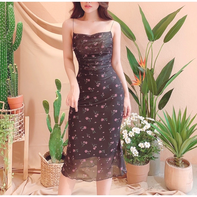 Đầm hai dây hoa nhí đuôi cá dài