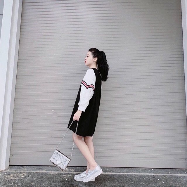 VÁY ĐEN PHỐI TAY KẺ SIÊU HOT | BigBuy360 - bigbuy360.vn