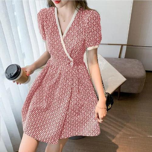 Đầm họa tiết hoa ôm eo phong cách Pháp thời trang mùa hè mới 2021