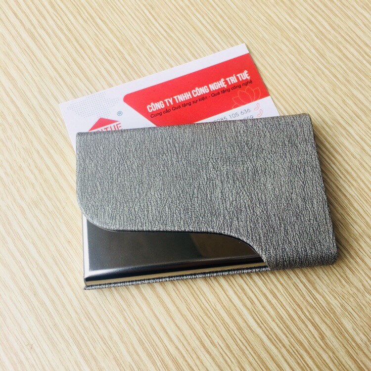 Hộp name card khắc tên thao yêu cầu lấy ngay tại Hà Nội