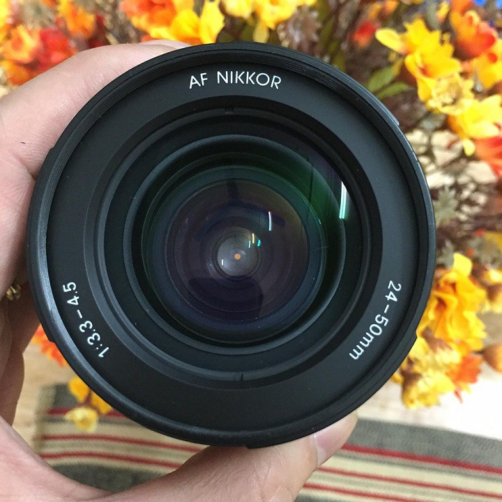 Ống kính Nikon AF 24-50 f3.3-4.5 dùng cho máy Crop D90,.., D300.., D7000 và máy fullframe