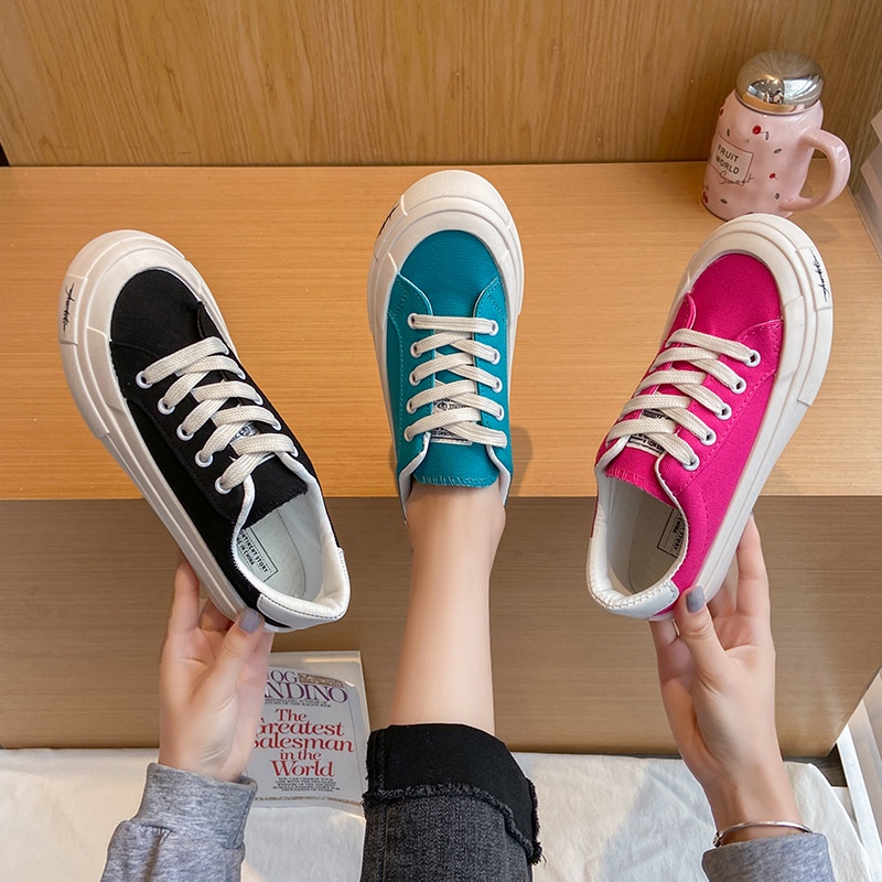 Giày thể thao sneaker nữ đế bằng bánh mì chất liệu canvas xinh xắn giặt không phai màu